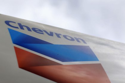 Chevron to buy Anadarko for $33 billion in shale, LNG push