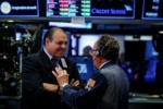 Dow Jones và S&P 500 tăng 3 tuần liền