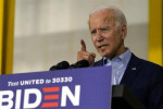 Cuộc đua kiếm và tiêu tiền tranh cử của Trump - Biden