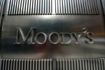 Moody's dégrade la note de l'Italie, s'inquiète de la dette