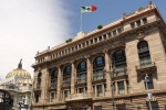 México podría reducir línea crédito con FMI, dice Bloomberg