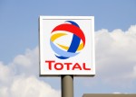 Exclusive - Total resumes $2.5 billion Nigerian deepwater oil field sale