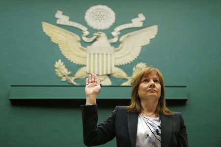 © Reuters. GM CEO Barra is sworn in to testify before House Energy and Commerce Oversight and Investigations Subcommittee hearing on Capitol Hill