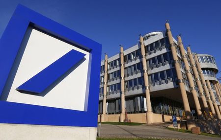 © Reuters. The Deutsche Bank logo is seen outside a building in Luxembourg