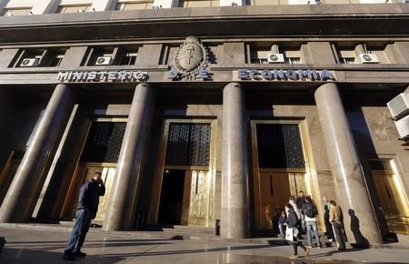 © Reuters. Los tenedores de bonos acusan a Argentina de no negociar