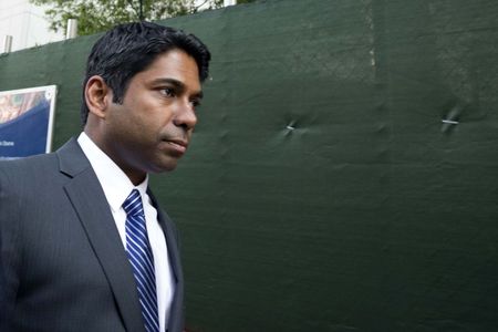 © Reuters. Rengan Rajaratnam exits the U.S. District Court for the Southern District of New York in Lower Manhattan