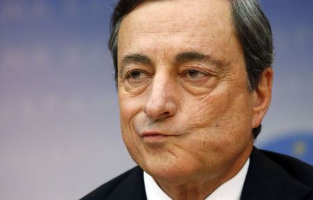 © Reuters. European Central Bank President Mario Draghi reacts during the bank's monthly news conference in Frankfurt