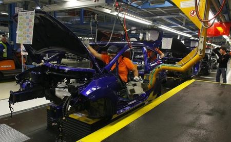 © Reuters. General view of the assembly line of the new Ford Fiesta in Cologne