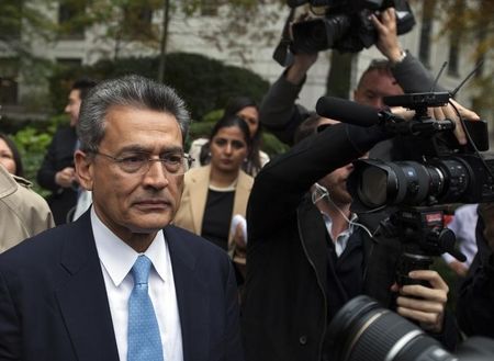 © Reuters. Rajat Gupta departs Manhattan Federal Court after being sentenced in New York