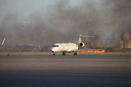 © Reuters. Milicia libia profundiza su control del aeropuerto de Trípoli