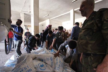 © Reuters. الأمم المتحدة: شحنات المساعدة السورية جاهزة وجهود متسارعة لنشر مراقبين
