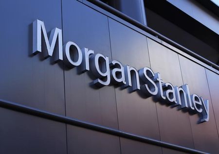 © Reuters. The corporate logo of financial firm Morgan Stanley is pictured on a building in San Diego