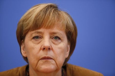 © Reuters. ميركل : هناك خلاف بين ألمانيا وأمريكا عن التجسس لكن البلدين حليفان وثيقان