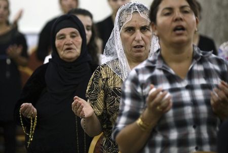 © Reuters. Un obispo iraquí advierte del éxodo forzoso de los cristianos en Mosul