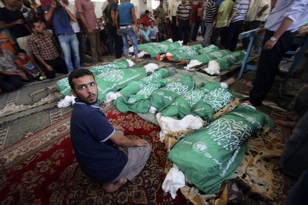© Reuters. مسؤولون: مصر قد تجري تعديلات على مبادرة الهدنة في غزة لتلبية مطالب حماس
