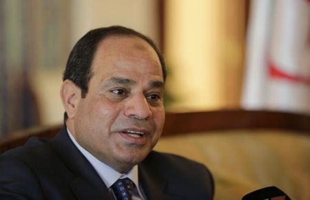 © Reuters. البداية الجريئة للسيسي بشأن الإصلاح الاقتصادي تتيح لمصر بعض الوقت