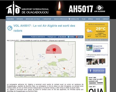 © Reuters. A screengrab of the homepage of the Ouagadougou airport's Internet site (http://www.aeroport-ouagadougou.com) shows a candle next to the flight number AH5017 and a map displaying the plane's last contact zone