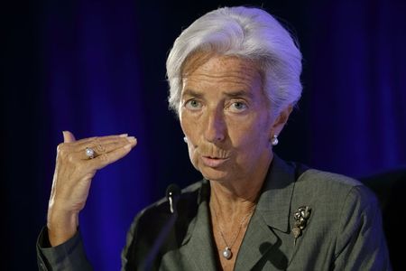 © Reuters. El FMI reduce la perspectiva global y advierte sobre estancamiento