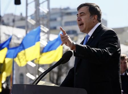 © Reuters. Former Georgian president Saakashvili addresses members of a Batkivshchyna party during a meeting in central Kiev