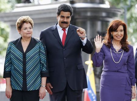 © Reuters. Dilma, Maduro e Cristina em Caracas