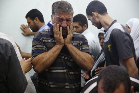 © Reuters. Un ataque israelí causa 19 muertos en una escuela de la ONU en Gaza