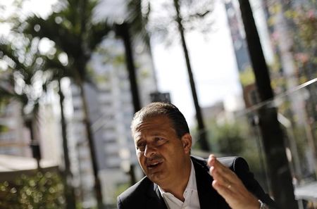 © Reuters. Candidato do PSB à Presidência, Eduardo Campos, dá entrevista à Reuters em São Paulo