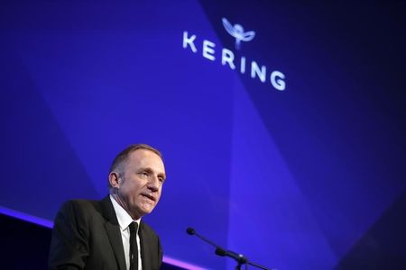 © Reuters. KERING, L'UNE DES VALEURS À SUIVRE À LA BOURSE DE PARIS
