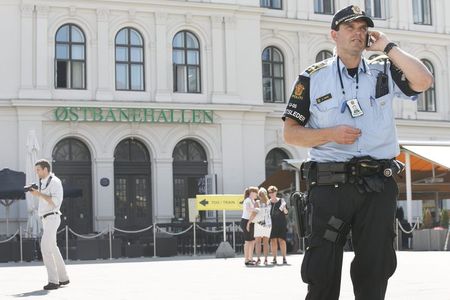© Reuters. النرويج تسحب تحذيرا من تعرضها لهجوم ارهابي