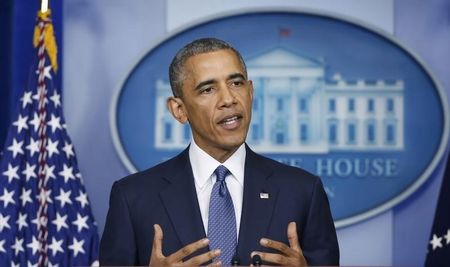 © Reuters. US President Barack Obama makes a statement while at the White House in Washington