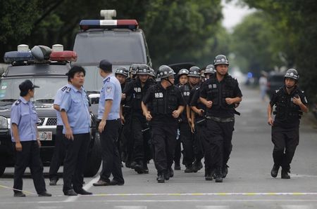 © Reuters. Casi 100 muertos en la región china de Xinjiang por ataques la semana pasada