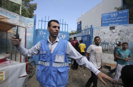 © Reuters. امريكا تنتقد القصف "المشين" خارج مدرسة للأمم المتحدة في غزة