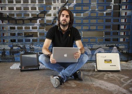 © Reuters. Cybersecurity researcher Ruben Santamarta poses for a photo in Coslada, near Madrid