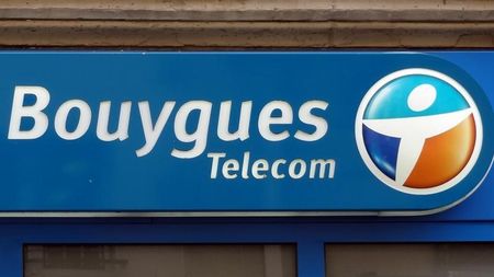 © Reuters. A Bouygues Telecom company logo is seen on the facade of a building in Paris