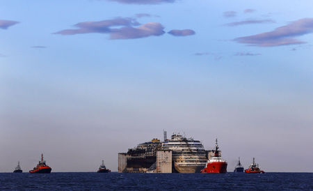 © Reuters. Navio Costa Concordia