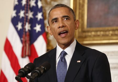 © Reuters. اوباما يأمر بضربات جوية محددة الاهداف ضد المتشددين في العراق