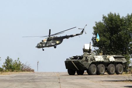 © Reuters. القوات الأوكرانية تقول إنها تقترب من السيطرة على دونيتسك