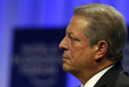 © Reuters. Al Gore demanda a Al Jazeera por dinero de adquisición de canal de TV