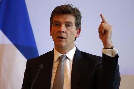 © Reuters. French Economy Minister Montebourg attends a news conference at the Bercy Ministry in Paris