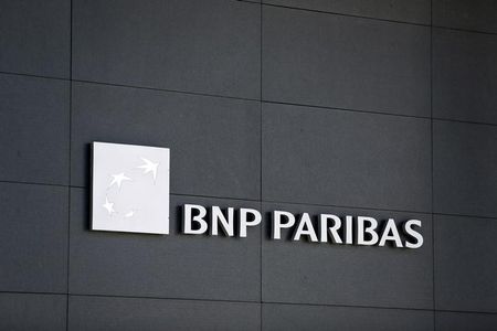 © Reuters. L'OFFRE DE BNP PARIBAS POUR REPRENDRE LA 11E BANQUE POLONAISE