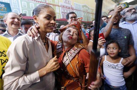 © Reuters. Marina Silva faz campanha em São Paulo