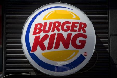 © Reuters. A Burger King logo is pictured in the Brooklyn borough of New York