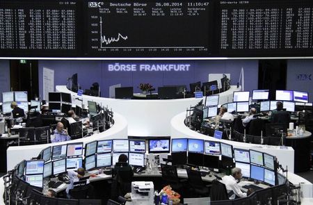 © Reuters. Las bolsas europeas consolidan los beneficios, alimentados por el BCE
