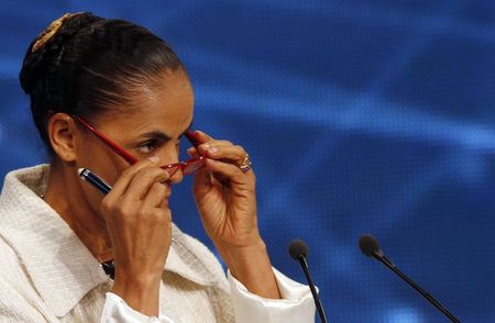 © Reuters. A candidata Marina Silva participa do primeiro debate, na TV Bandeirantes, em São Paulo