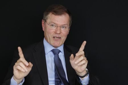 © Reuters. Olivier Piou, CEO of Gemalto, attends a Reuters Global Technology Summit in Paris