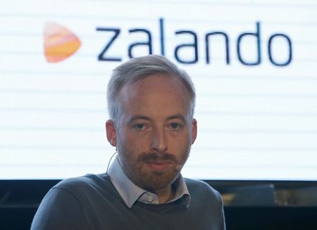 © Reuters. Zalando declara sus primeros beneficios antes de su salida a bolsa