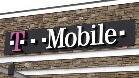 © Reuters. The T-Mobile store sign is seen in Broomfield, Colorado