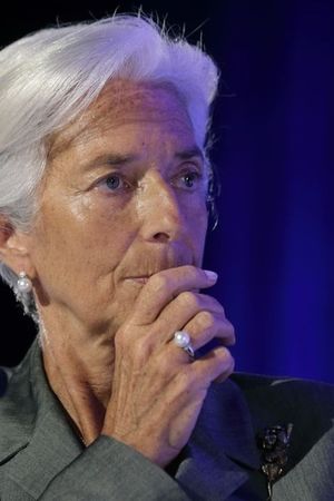 © Reuters. مجلس إدارة صندوق النقد يبدي مساندته لمديرة الصندوق في تحقيق فرنسي