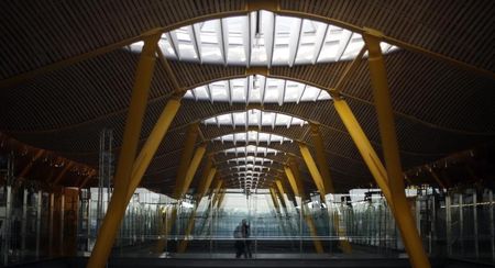 © Reuters. Una avería informática en Barajas causa retrasos y cancelaciones