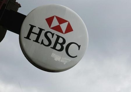 © Reuters. The signage of the HSBC bank is seen at a branch at Hayes in west London