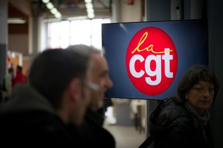 © Reuters. LA CGT APPELLE À LA MOBILISATION LE 16 OCTOBRE